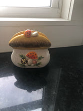 Load image into Gallery viewer, Merry Mushroom napkin holder
