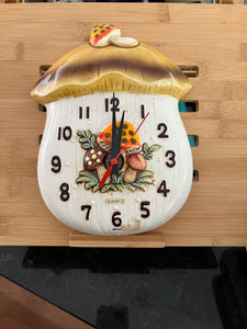 Vintage Sears Roebuck Merry Mushroom Wall Clock